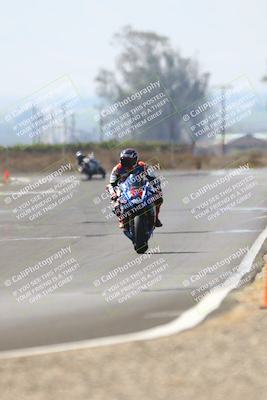 media/Sep-20-2025-TrackDaz (Sat) [[27f0cde673]]/A Group/2pm (Turn 9)/